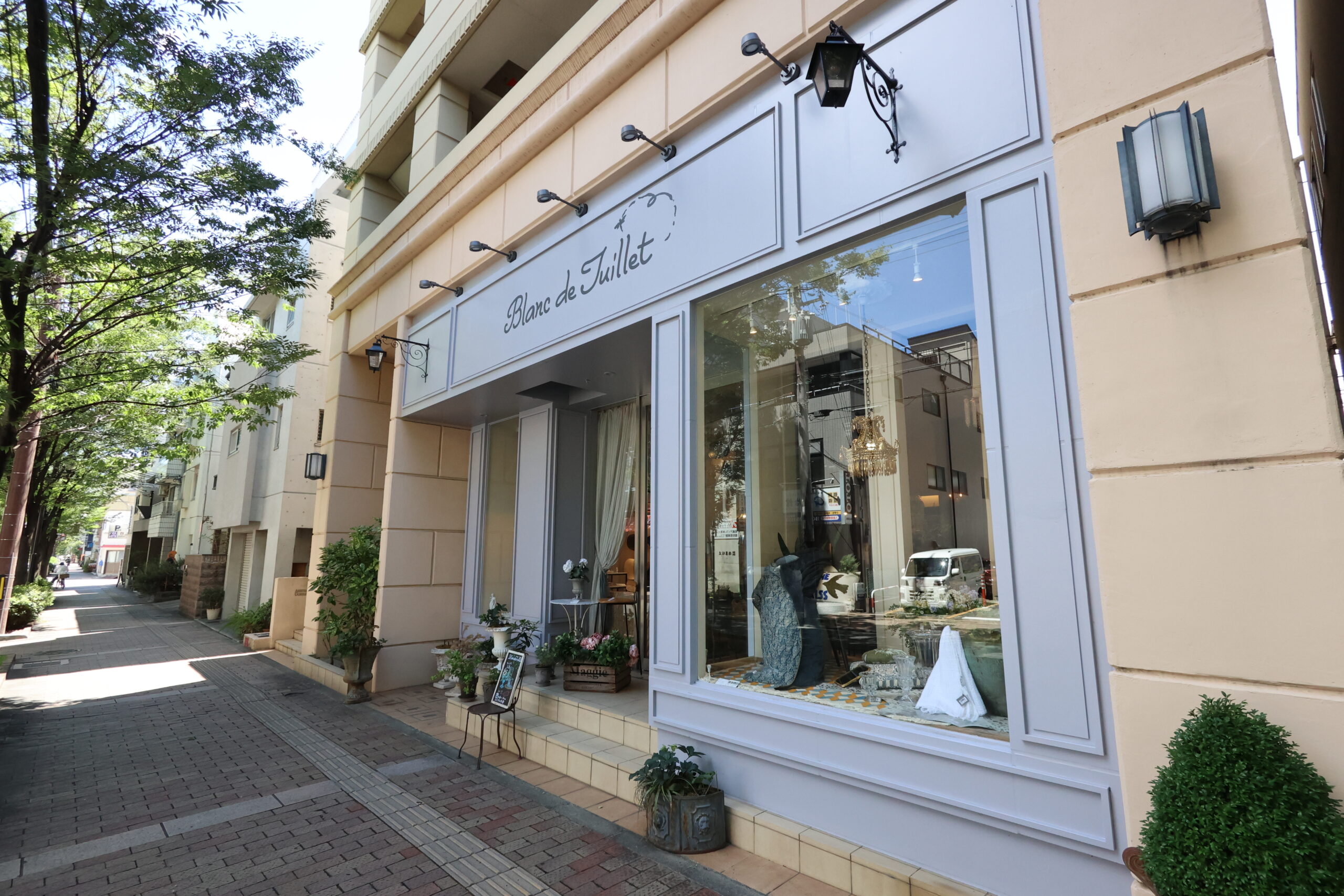 ブランドジュリエ店舗外観